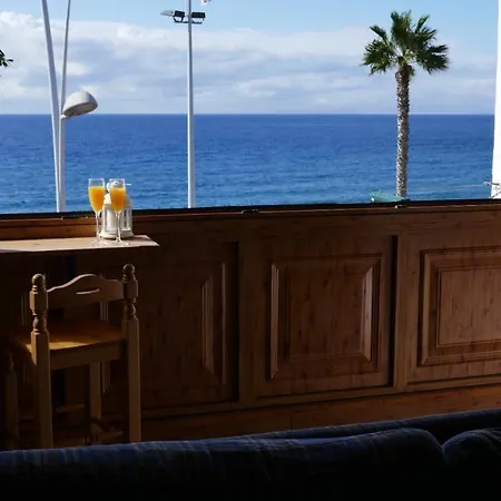 Sea Views And The City On Your Doorstep *